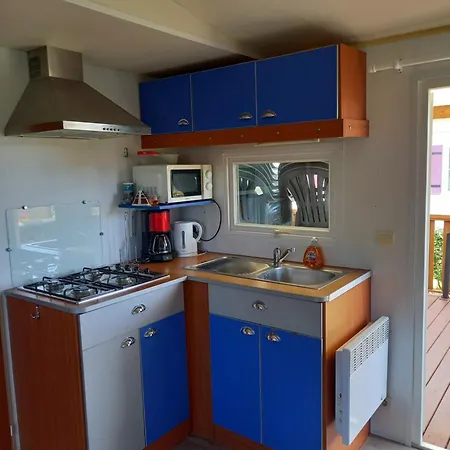 Mobil 3 Etoiles Les Ollivaud Campsite